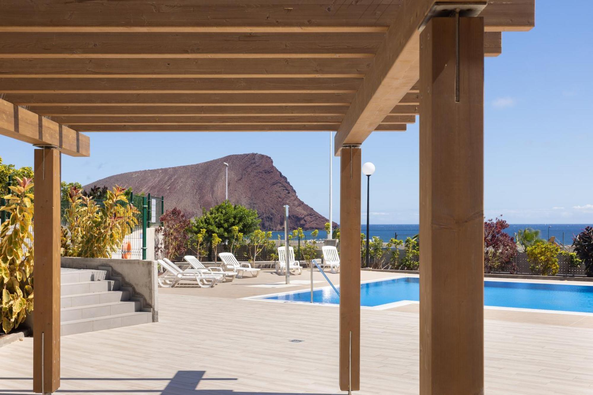 Home2Book Stylish & Relax Attic La Tejita, Pool Экстерьер фото